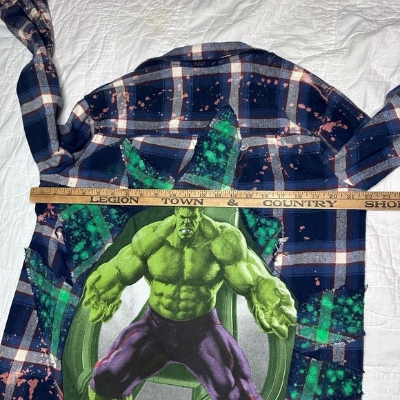 Hulk Marvel Upcycle wrangler flannel bleach distressed - Picture 3 of 11